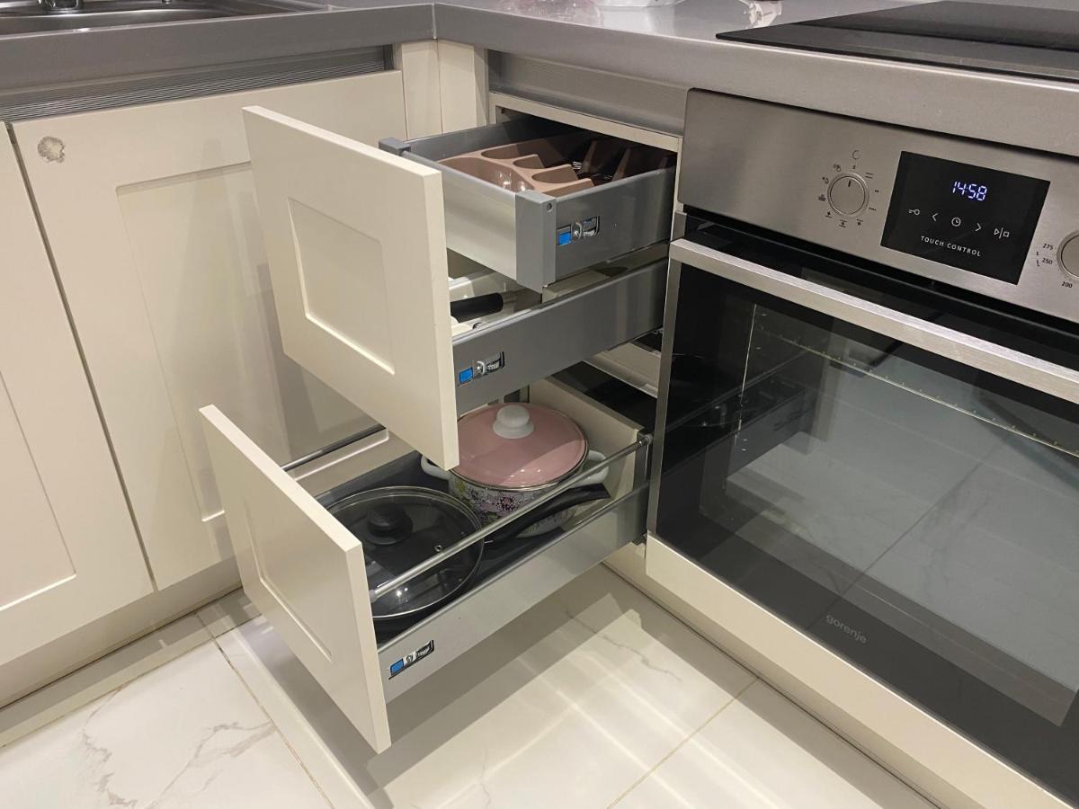アスターナЖк Highvill Ishim D1アパートメント エクステリア 写真